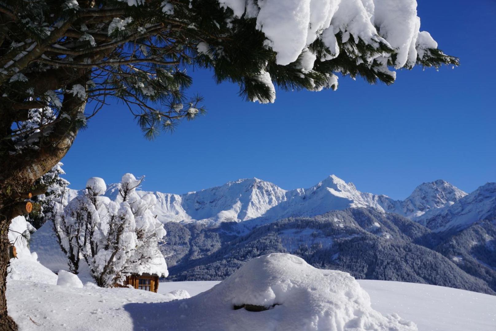 Apart Daniel Ried im Oberinntal Luaran gambar