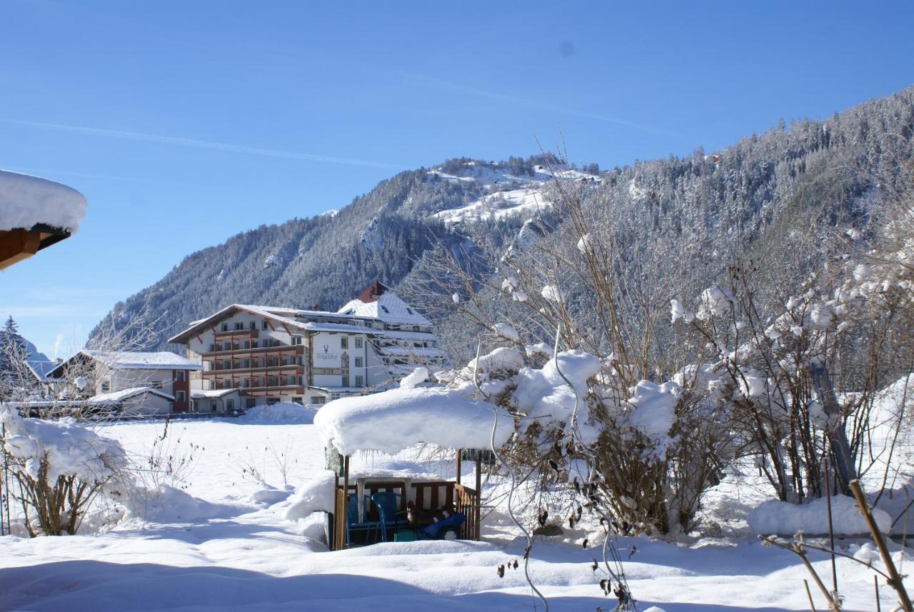 Apart Daniel Ried im Oberinntal Luaran gambar